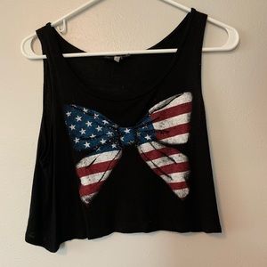 Black crop top!